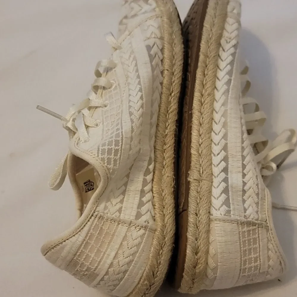 Tom's espadrilles size 8.5‎